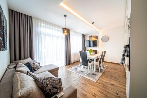 Szymanowskiego Apartment